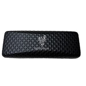 Empty Younique Black Cosmetic Mascara Hard Clam Shell Case EMPTY!!!! 6”